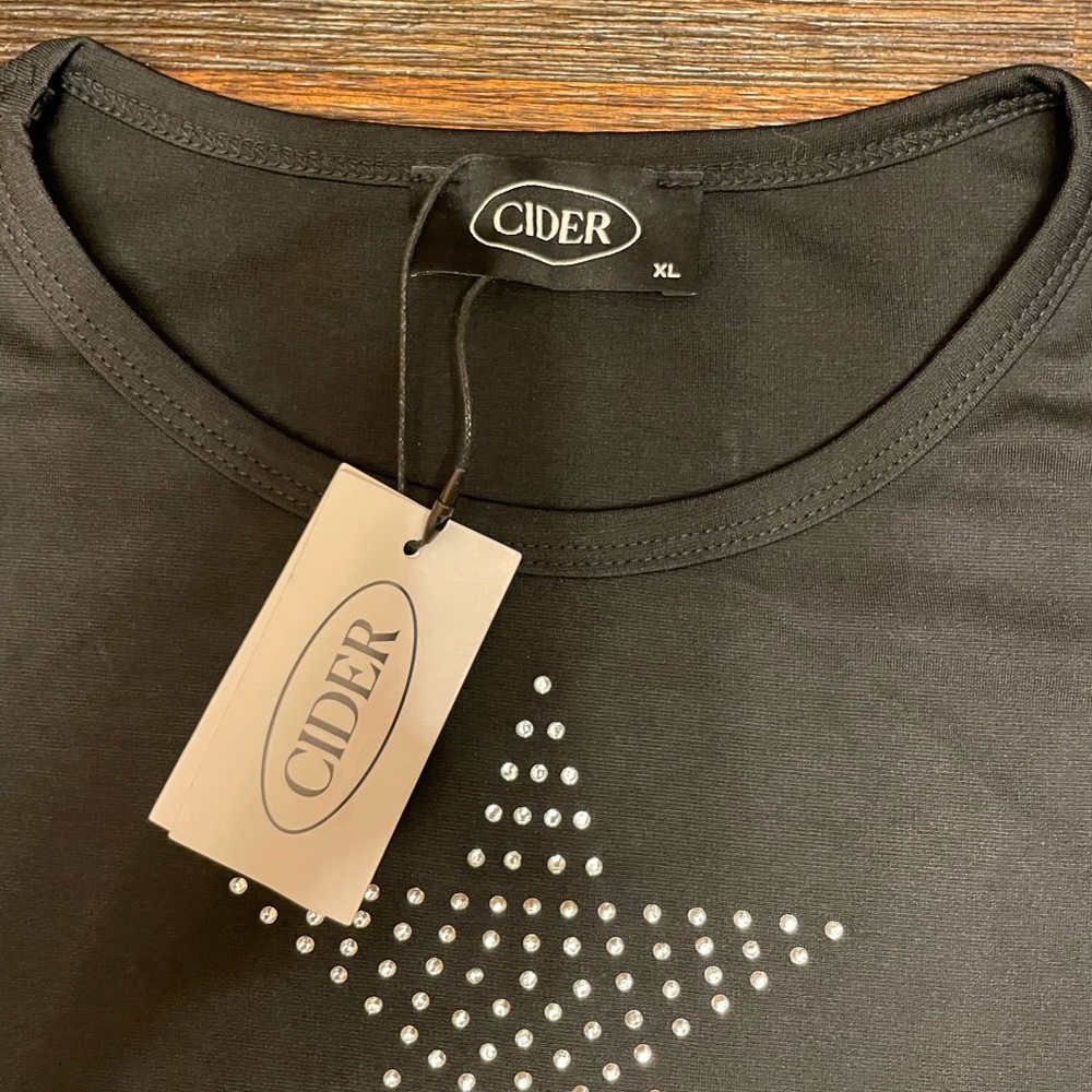 Star Rhinestone Crop Top - Picture 3 of 5